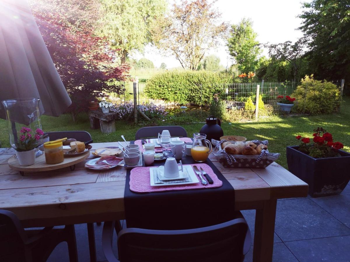 Entre Monts Et Collines B&B Et Spa En Option Εξωτερικό φωτογραφία